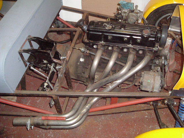 engine bay bare chassis 1